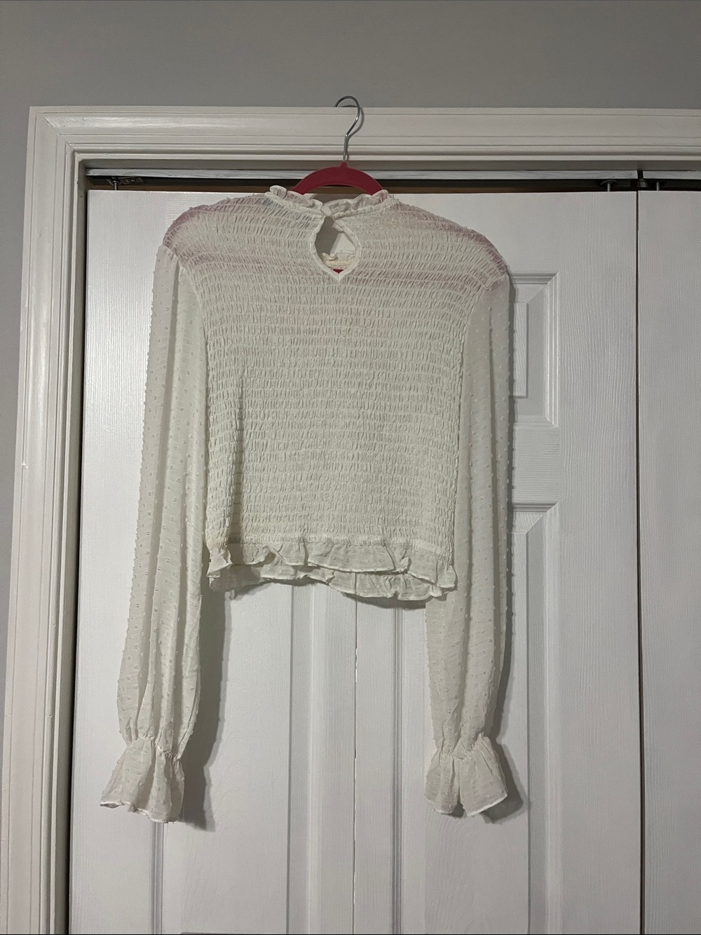 DO+BE Ivory Smocked Ruffle Detail Top - Picture 3 of 4